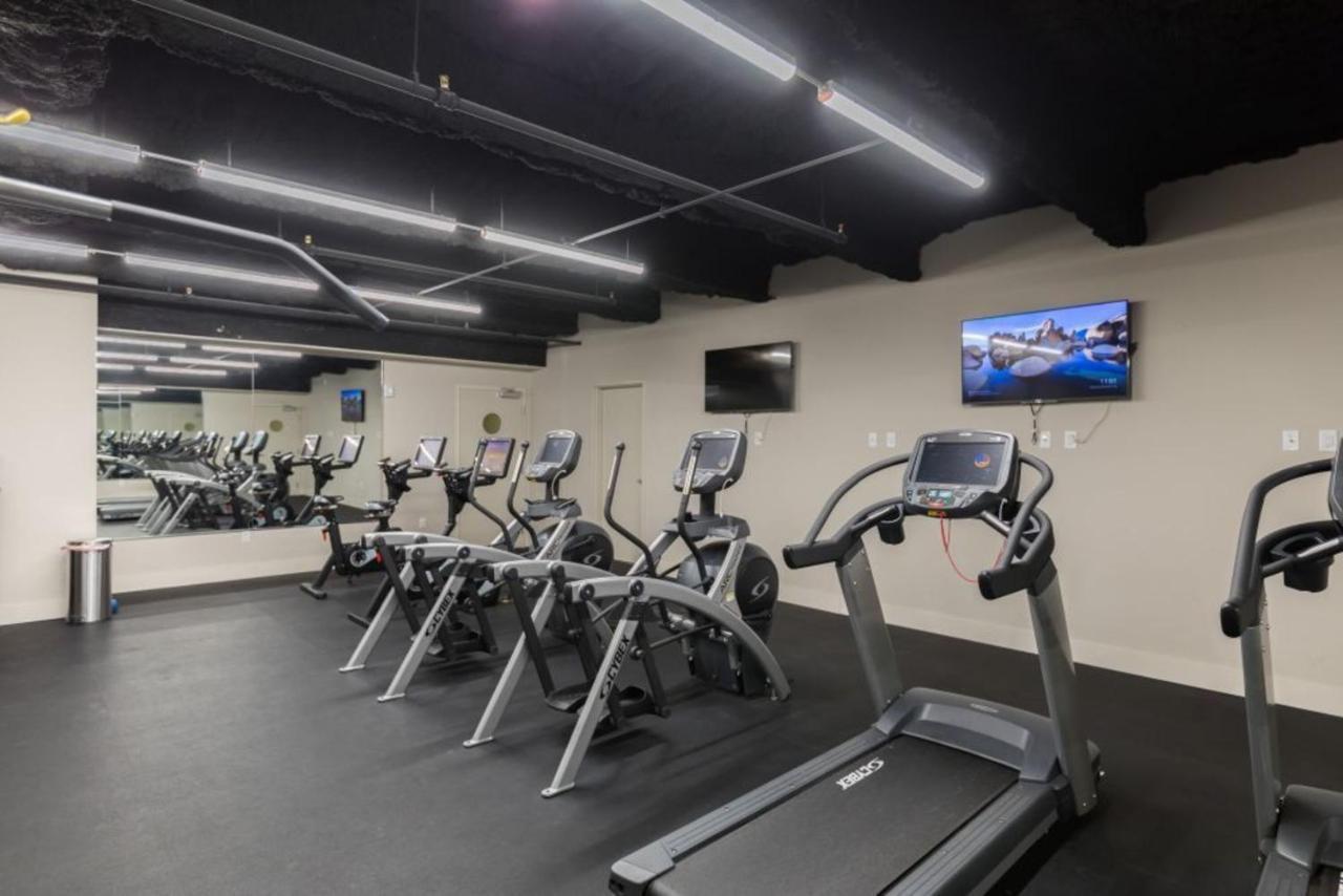 Modern Condo With Game Room In Downtown Νέα Ορλεάνη Εξωτερικό φωτογραφία